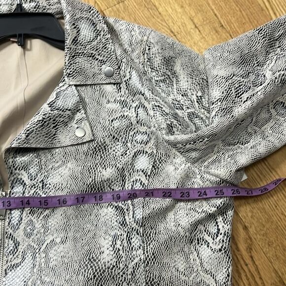 PHILOSOPHY SNAKE PRINT FAUX SUEDE MOTO  JACKET NWOT SIZE 2X - Picture 7 of 7